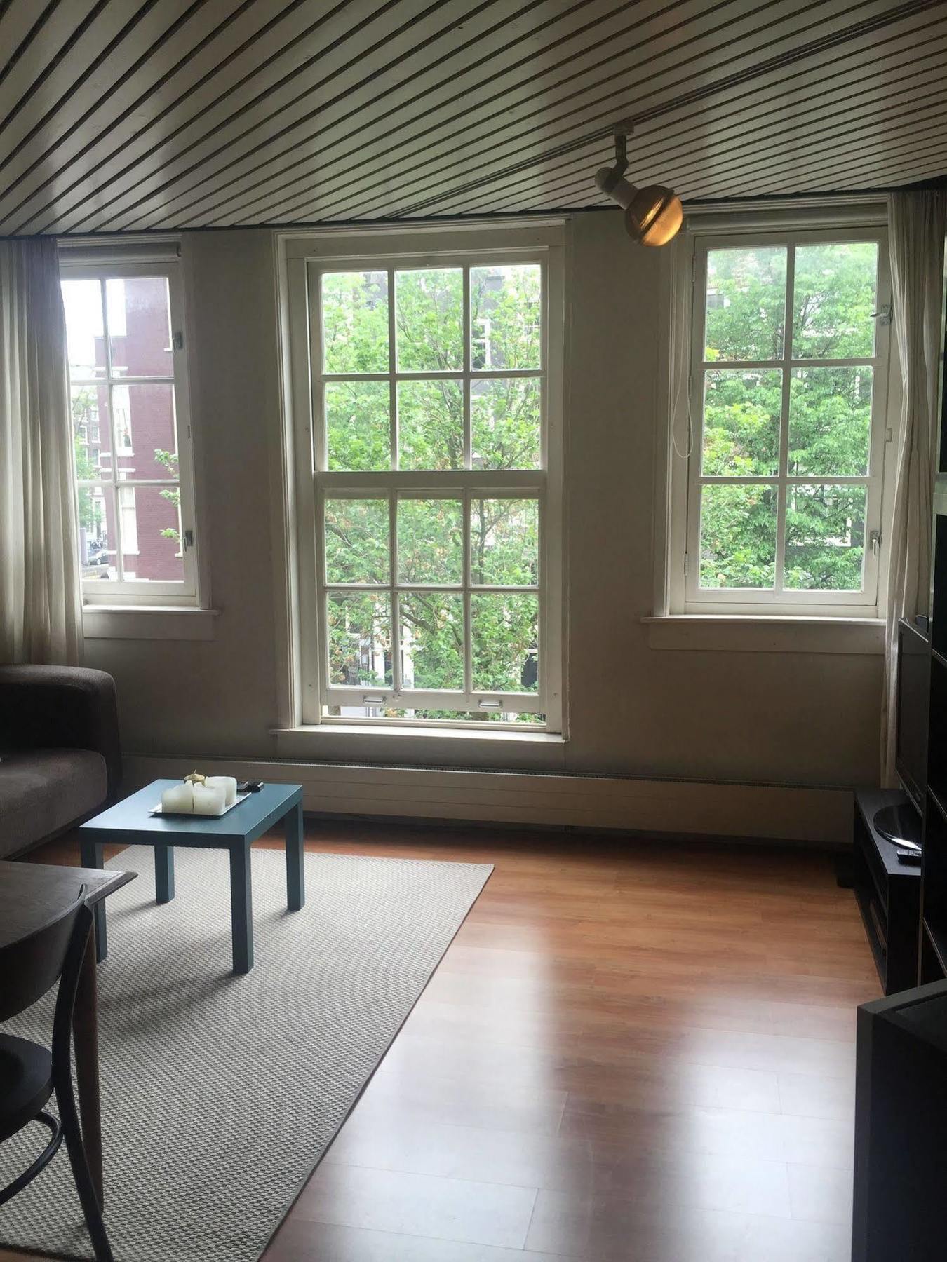 Truelove Guesthouse Amsterdam Bagian luar foto